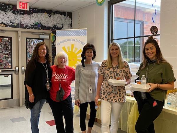 employees enjoying breakfast